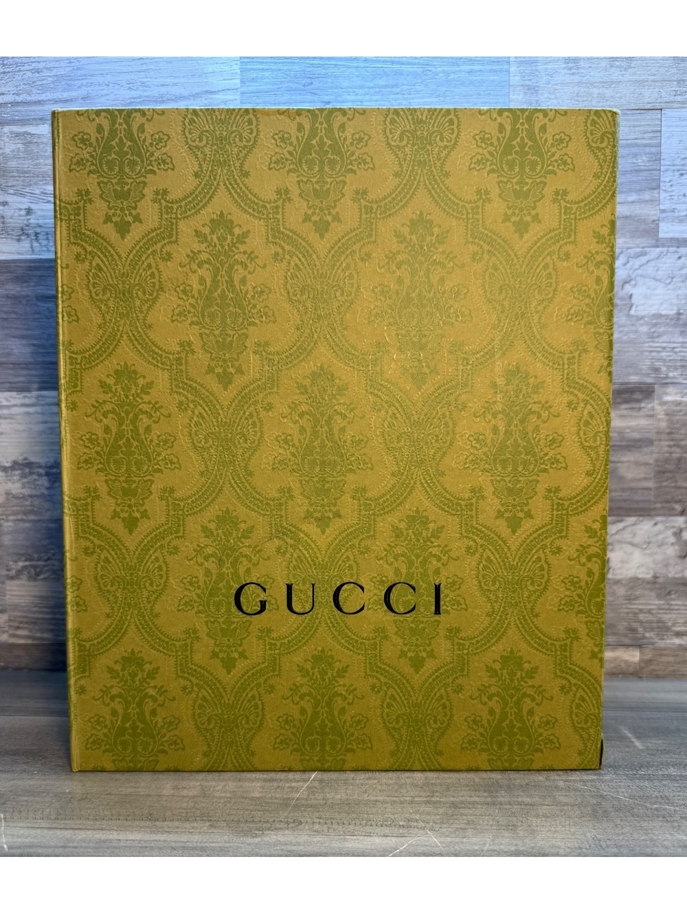 Large Empty magnetic flap authentic GUCCI gift box 10.25”x8.75”x4.5” (r1-c/131)